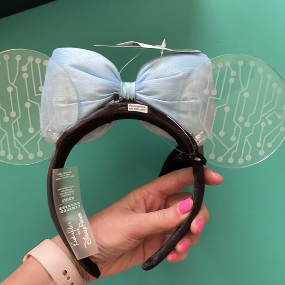 NWT Disney Parks Designer Collection Karlie Kloss coding ears. Never used, rare! - Picture 5 of 5